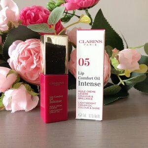 Clarins Lip Comfort Oil Intense 05 Intense Pink NEW in BOX!